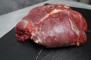 Шийна частина яловича кускова